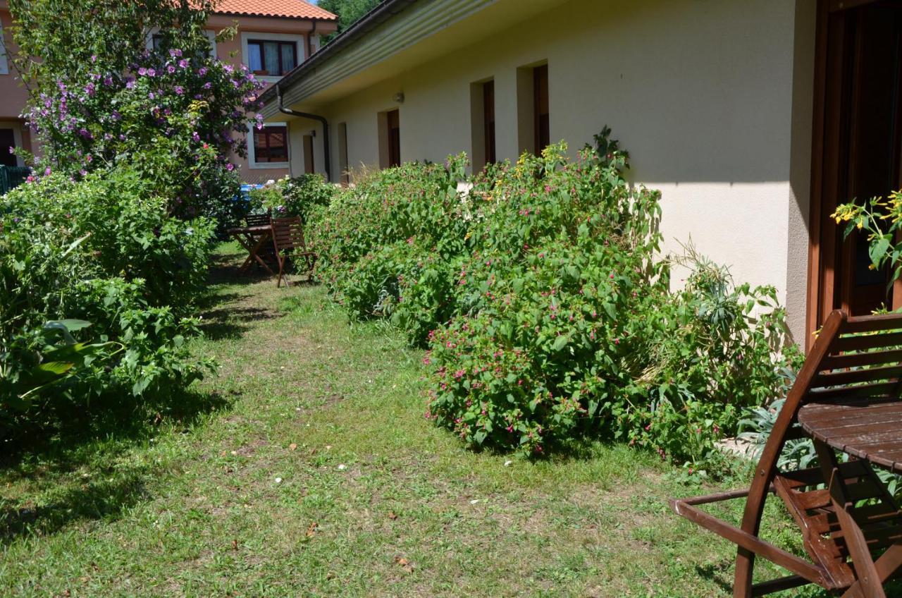 Hotel Arenas De Cabrales- Apartamentos Dış mekan fotoğraf
