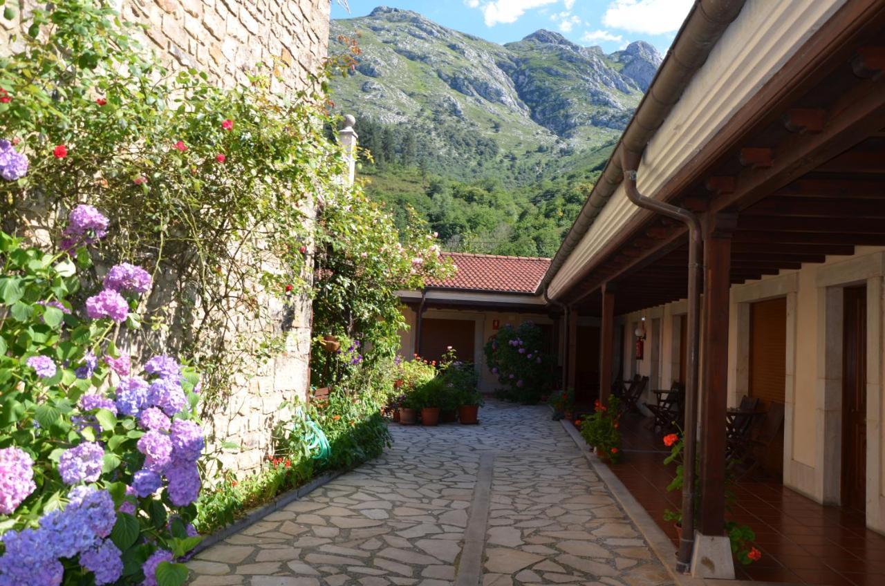 Hotel Arenas De Cabrales- Apartamentos Dış mekan fotoğraf