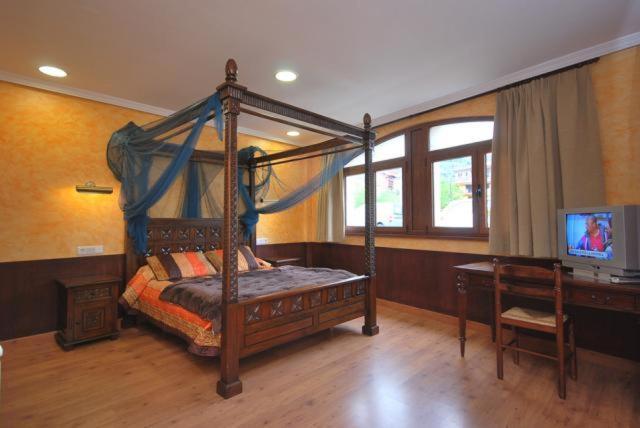 Hotel Arenas De Cabrales- Apartamentos Dış mekan fotoğraf